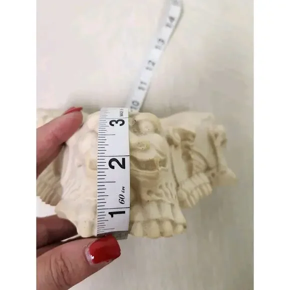 Vintage Fu Dog Ashtray , Foo Chinese Lion Dragon, Hard Resin bone Made In Italy - Picture 6 of 10